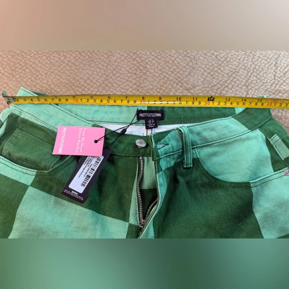 PrettyLittleThing Green and Mint Checkered Baggy boyfriend Pants new with tag - Picture 6 of 9